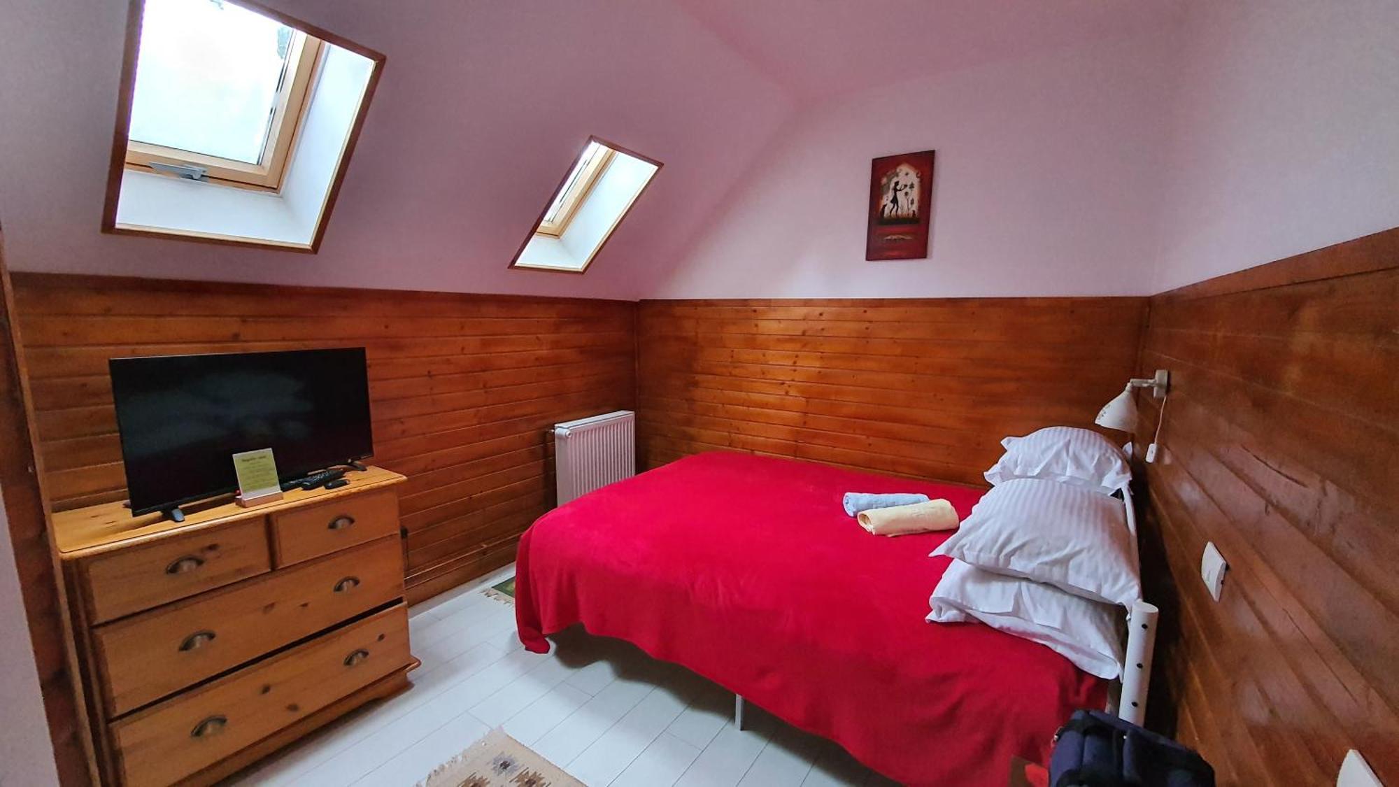 Cabana "Trei Brazi " Retezat Rîu de Mori Exteriör bild